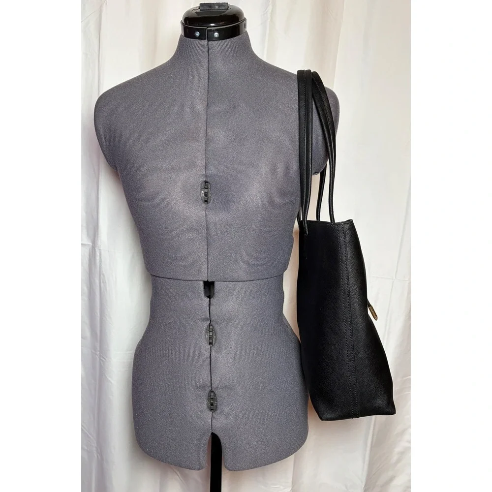 Vince Camuto Leila tote bag in black Saffiano leather Shoulder Bag‎ Purse